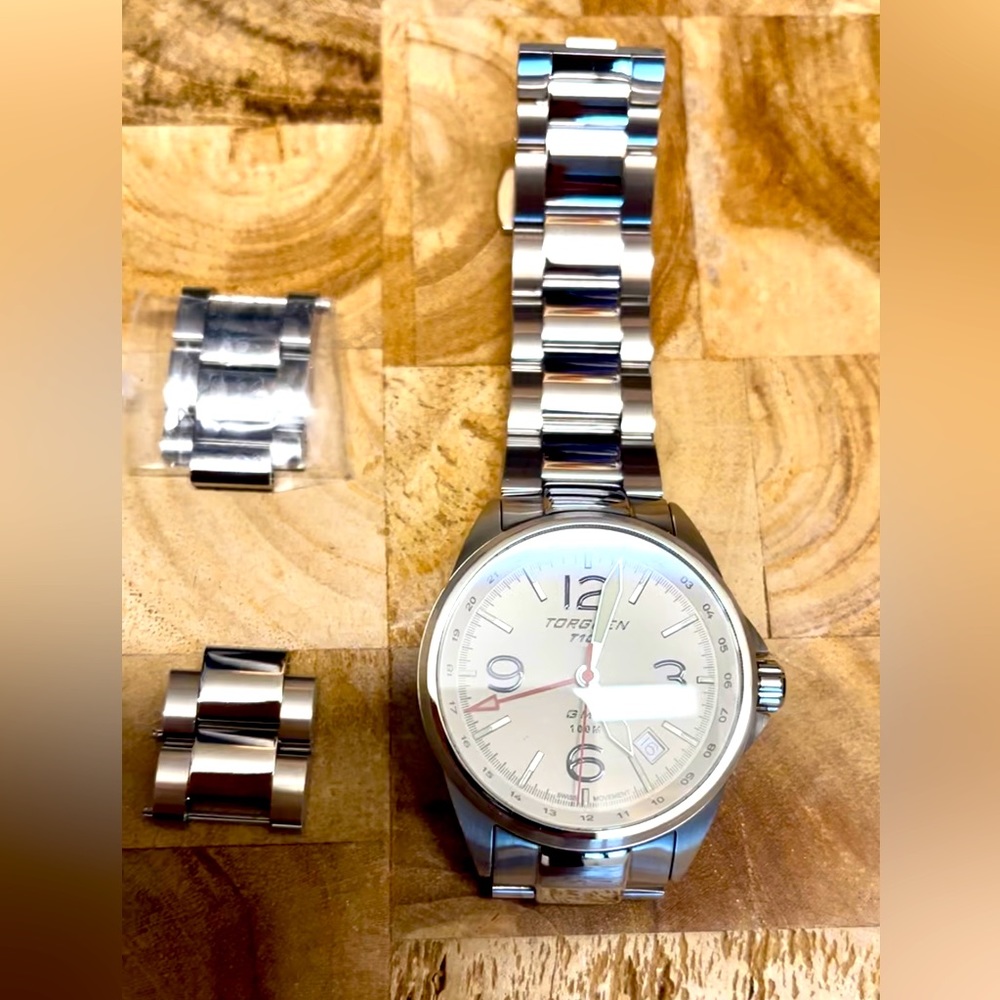 Torgoen T100 Aviator Watch With Swiss GMT movement